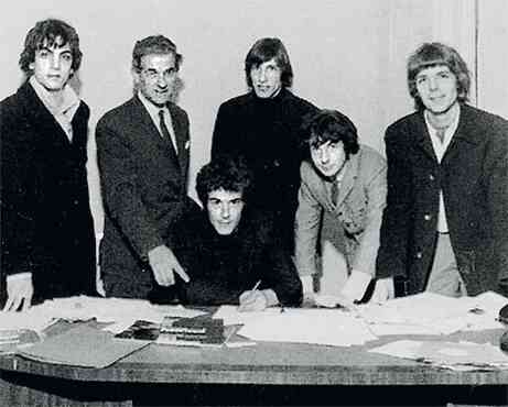 Иллюстрация к книге — Наизнанку. Личная история Pink Floyd [i_049.jpg]