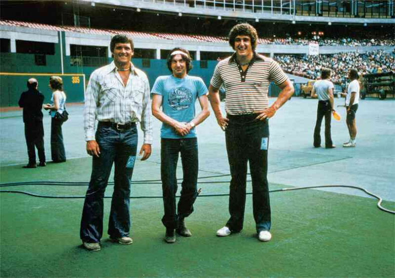 Иллюстрация к книге — Наизнанку. Личная история Pink Floyd [i_170.jpg]