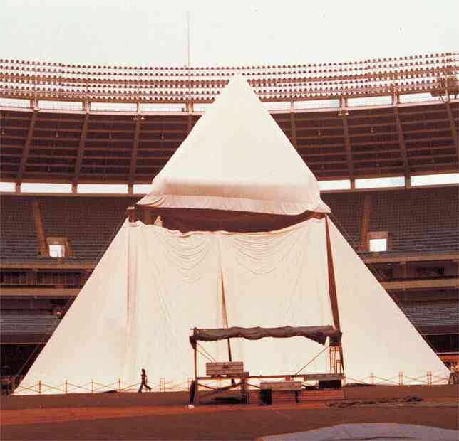 Иллюстрация к книге — Наизнанку. Личная история Pink Floyd [i_174.jpg]