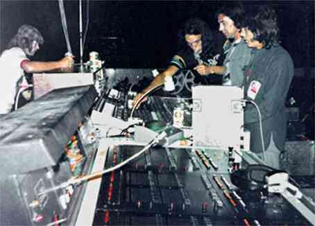 Иллюстрация к книге — Наизнанку. Личная история Pink Floyd [i_183.jpg]