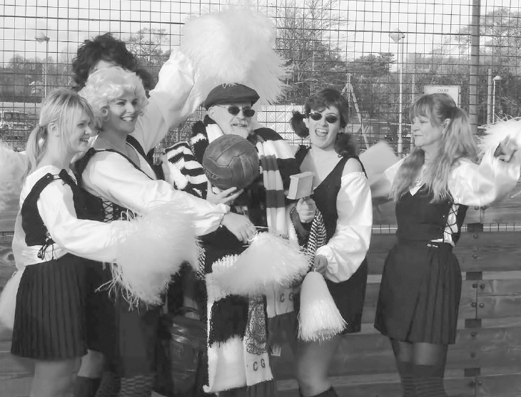 Иллюстрация к книге — Магия Терри Пратчетта. Биография творца Плоского мира [i_014.jpg]