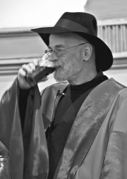 Иллюстрация к книге — Магия Терри Пратчетта. Биография творца Плоского мира [i_021.jpg]