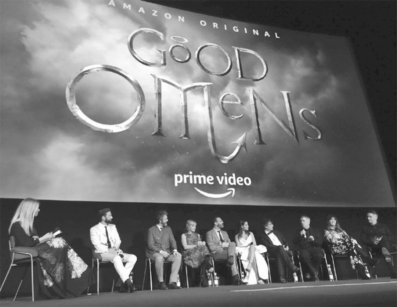 Иллюстрация к книге — Магия Терри Пратчетта. Биография творца Плоского мира [i_035.jpg]