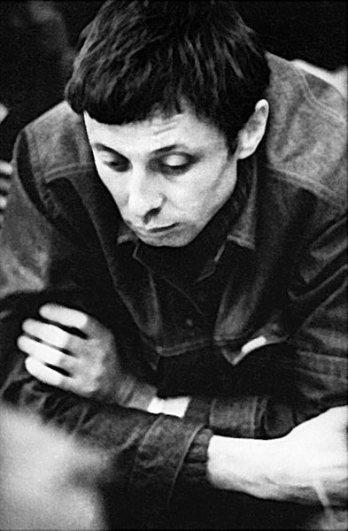 Иллюстрация к книге — Олег Даль. Я – инородный артист [i_017.jpg]