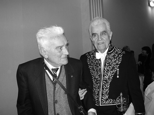 Иллюстрация к книге — Эволюция желания. Жизнь Рене Жирара [b00000047.jpg]