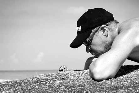 Иллюстрация к книге — Записки странствующего писателя о подводных погружениях и древних цивилизациях [i_067.jpg]