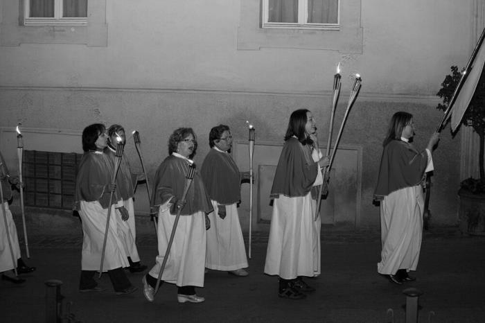 Иллюстрация к книге — Умбрия – зеленое сердце Италии. Тайна старого аббатства и печенье святого Франциска [i_006.jpg]