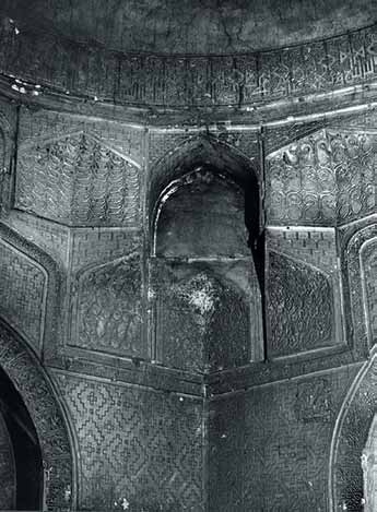 Иллюстрация к книге — Хорасан. Территория искусства [i_133.jpg]