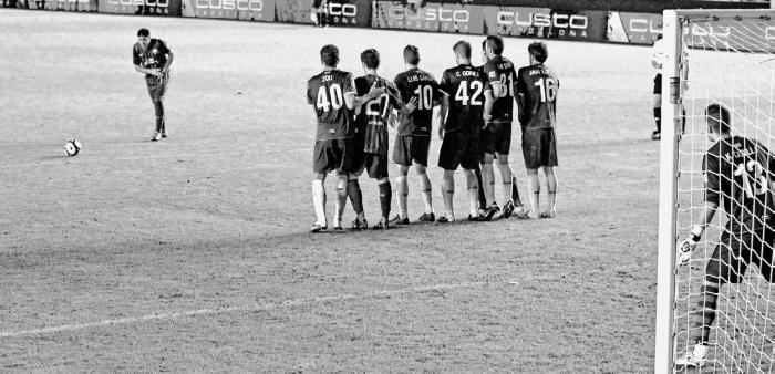 Иллюстрация к книге — Азбука футбола. Увлеки своего ребёнка самой популярной игрой! [i_122.jpg]