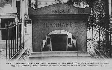 Иллюстрация к книге — Музеи смерти. Парижские и московские кладбища [i_019.jpg]