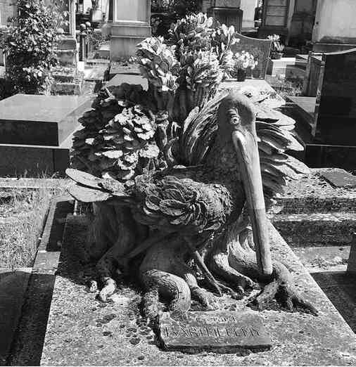 Иллюстрация к книге — Музеи смерти. Парижские и московские кладбища [i_160.jpg]