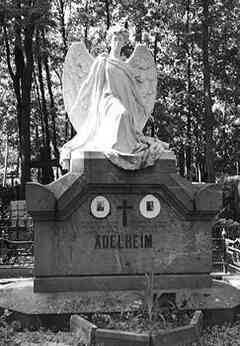 Иллюстрация к книге — Музеи смерти. Парижские и московские кладбища [i_191.jpg]