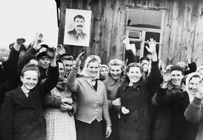 Иллюстрация к книге — Прибалтика. 1939–1945 гг. Война и память [i_026.jpg]