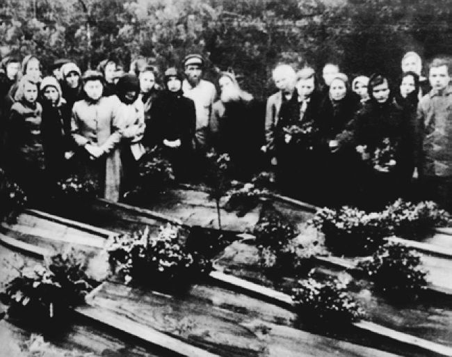 Иллюстрация к книге — Прибалтика. 1939–1945 гг. Война и память [i_045.jpg]