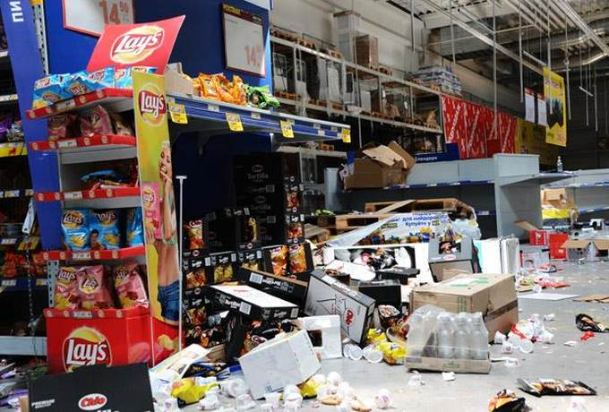 Иллюстрация к книге — Хороший день для зомби-апокалипсиса [i_010.jpg]