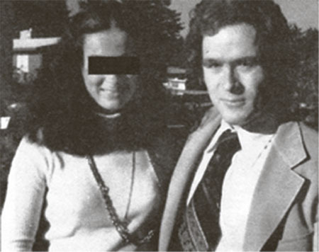 Иллюстрация к книге — Убийца рядом со мной. Мой друг – серийный маньяк Тед Банди [img_5.jpg]