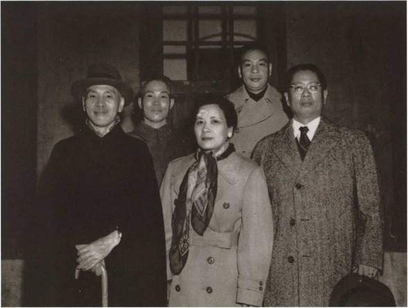 Иллюстрация к книге — Чан Кайши [i_050.jpg]