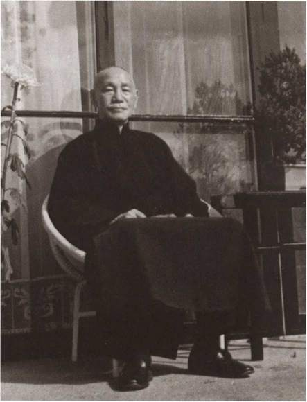 Иллюстрация к книге — Чан Кайши [i_064.jpg]