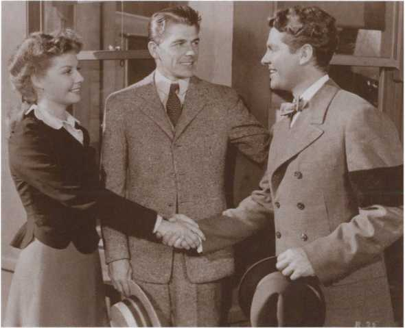 Иллюстрация к книге — Рейган [i_011.jpg]