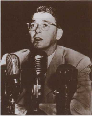 Иллюстрация к книге — Рейган [i_013.jpg]