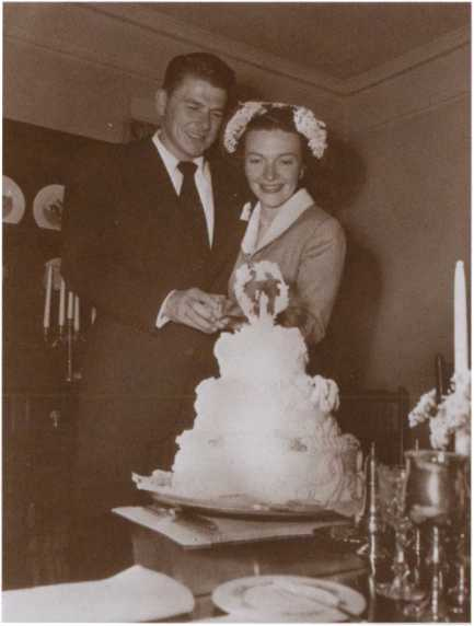 Иллюстрация к книге — Рейган [i_014.jpg]