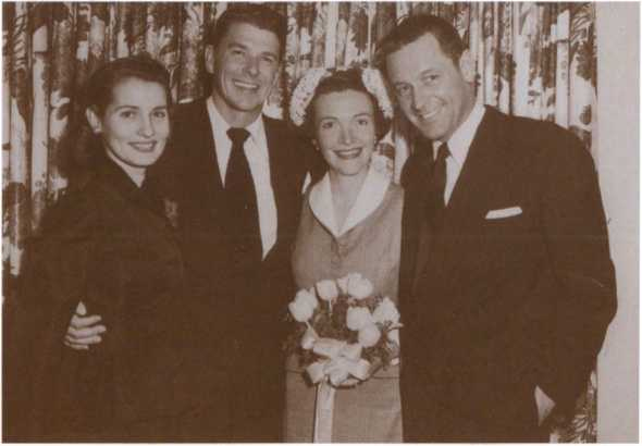 Иллюстрация к книге — Рейган [i_015.jpg]