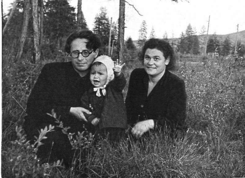 Иллюстрация к книге — Мир тесен. Короткие истории из длинной жизни [i_028.jpg]