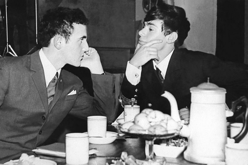 Иллюстрация к книге — Мир тесен. Короткие истории из длинной жизни [i_038.jpg]