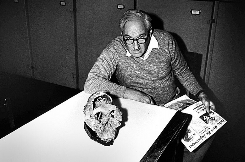 Иллюстрация к книге — Остались одни. Единственный вид людей на земле [i_005.jpg]