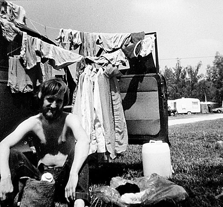 Иллюстрация к книге — Остались одни. Единственный вид людей на земле [i_006.jpg]