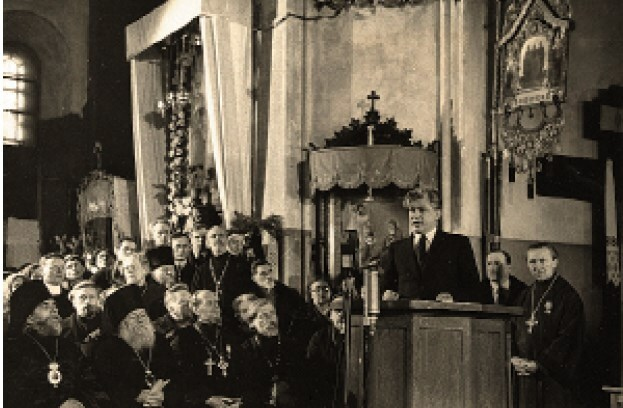 Иллюстрация к книге — Люди на войне [i_023.jpg]