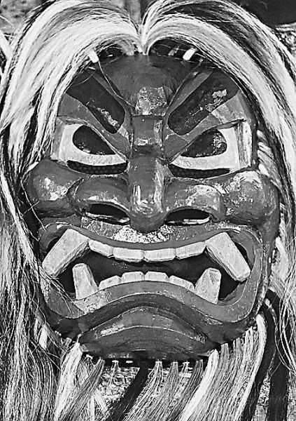 Иллюстрация к книге — История маски. От египетских фараонов до венецианского карнавала [i_007.jpg]