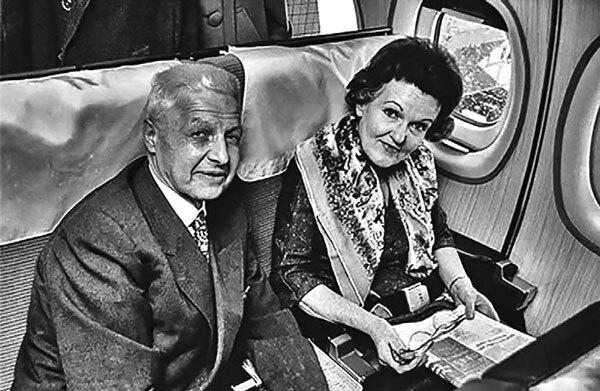 Иллюстрация к книге — Внешняя разведка СССР – России. 1946–2020 годы. История, структура и кадры [i_022.jpg]