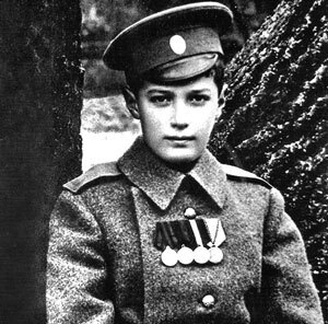 Иллюстрация к книге — Внешняя разведка СССР – России. 1946–2020 годы. История, структура и кадры [i_068.jpg]