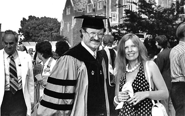 Иллюстрация к книге — Внешняя разведка СССР – России. 1946–2020 годы. История, структура и кадры [i_074.jpg]