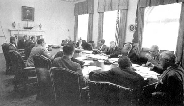 Иллюстрация к книге — Коллапс. Почему одни общества приходят к процветанию, а другие – к гибели [i_045.jpg]