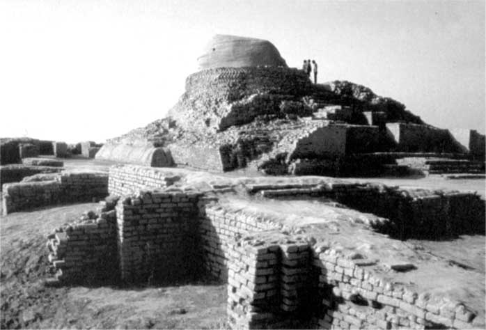 Иллюстрация к книге — Коллапс. Почему одни общества приходят к процветанию, а другие – к гибели [i_054.jpg]