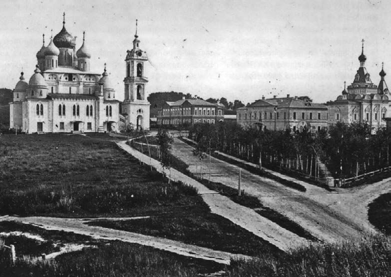 Иллюстрация к книге — Служилые элиты Московского государства. Формирование, статус, интеграция. XV–XVI вв. [i_014.jpg]