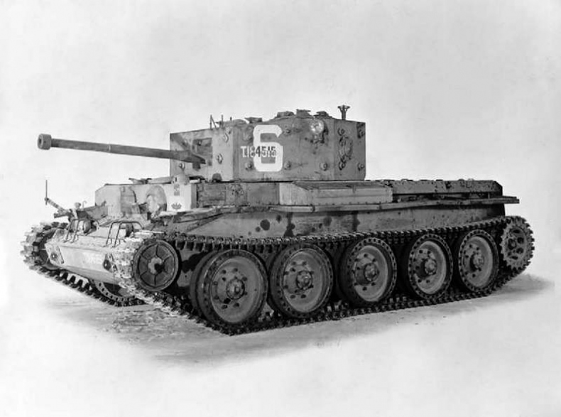 Иллюстрация к книге — Крейсерский танк Mk.VIII «Кромвель». На острие королевского меча [i_014.jpg]