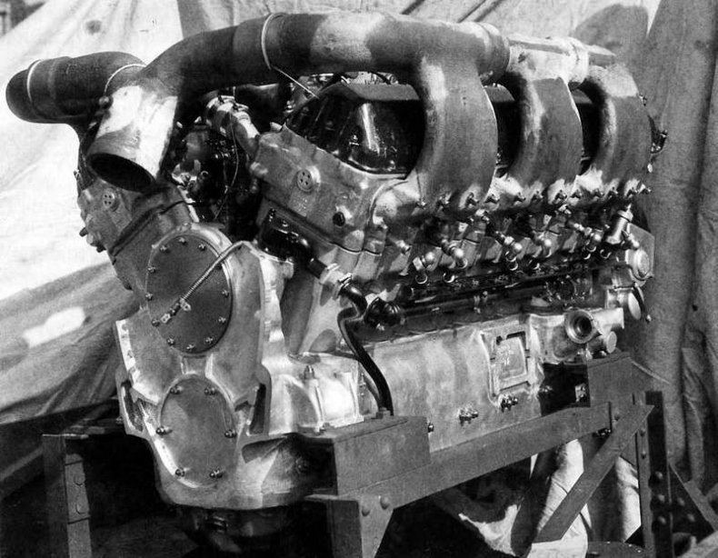 Иллюстрация к книге — Крейсерский танк Mk.VIII «Кромвель». На острие королевского меча [i_021.jpg]