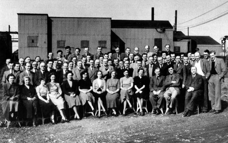 Иллюстрация к книге — Крейсерский танк Mk.VIII «Кромвель». На острие королевского меча [i_028.jpg]