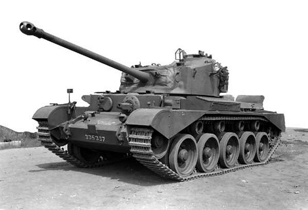 Иллюстрация к книге — Крейсерский танк Mk.VIII «Кромвель». На острие королевского меча [i_076.jpg]