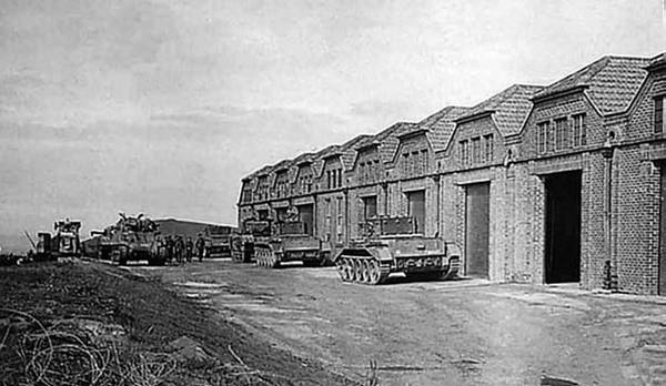 Иллюстрация к книге — Крейсерский танк Mk.VIII «Кромвель». На острие королевского меча [i_091.jpg]