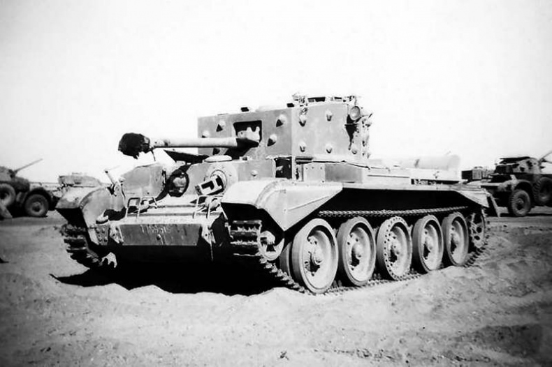 Иллюстрация к книге — Крейсерский танк Mk.VIII «Кромвель». На острие королевского меча [i_121.jpg]