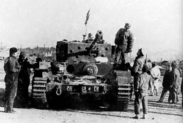 Иллюстрация к книге — Крейсерский танк Mk.VIII «Кромвель». На острие королевского меча [i_124.jpg]