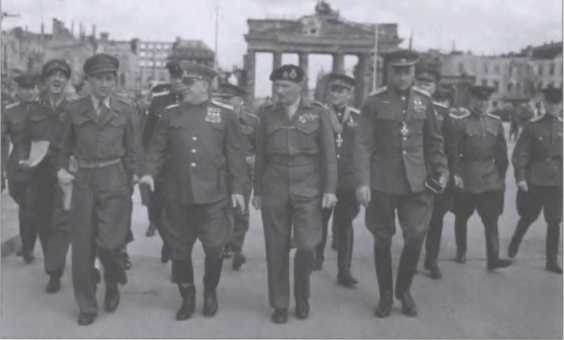 Иллюстрация к книге — Сталинские маршалы в жерновах политики [i_024.jpg]