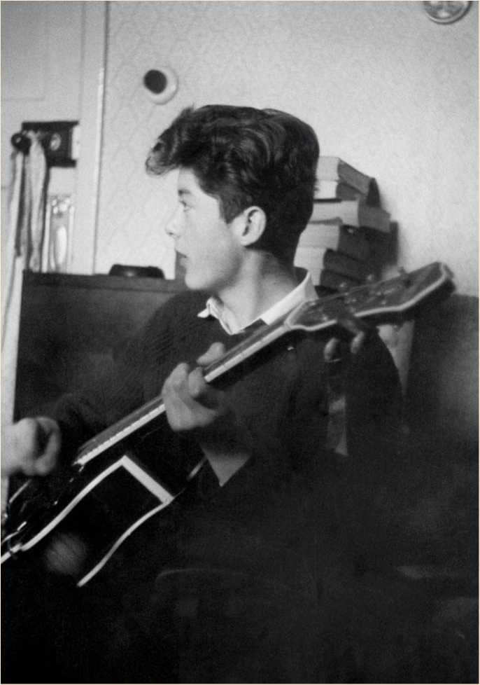 Иллюстрация к книге — Свет и Тень. Разговоры с Джимми Пейджем [i_010.jpg]