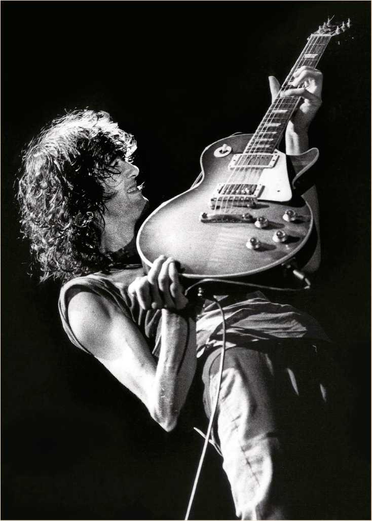 Иллюстрация к книге — Свет и Тень. Разговоры с Джимми Пейджем [i_070.jpg]