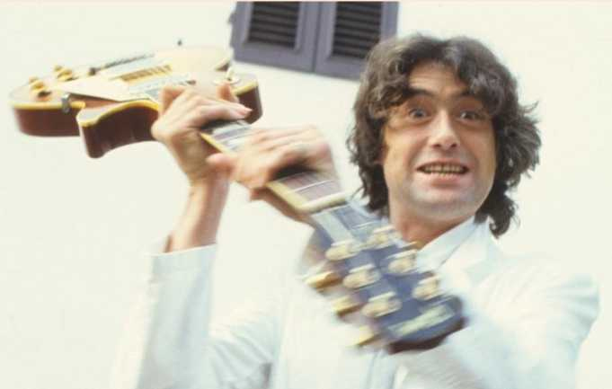 Иллюстрация к книге — Свет и Тень. Разговоры с Джимми Пейджем [i_073.jpg]