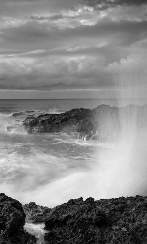 Иллюстрация к книге — Остров спокойствия [i_002.jpg]